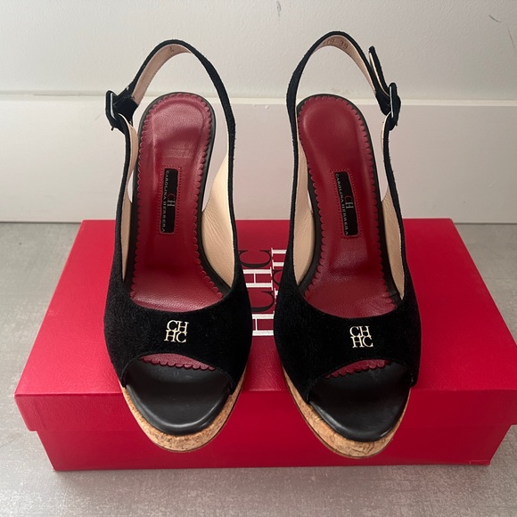 Carolina Herrera Shoes - AUTHENTIC. Carolina Herrera BLACK SUEDE Wedge 100mm Ankle Strap Sling-back.